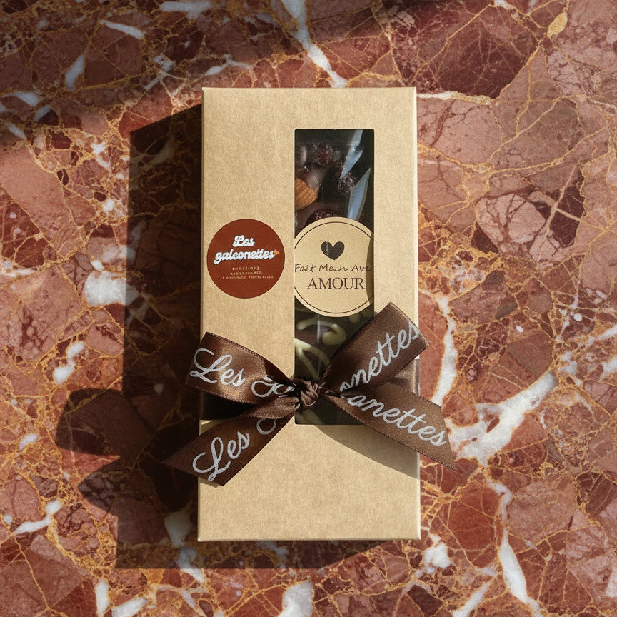La tablette personnalisable - Chocolat noir 70%, toppings et message de son choix.